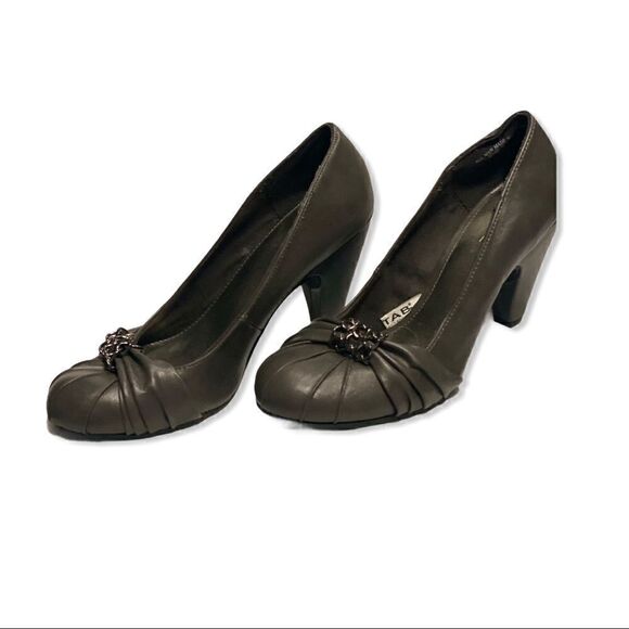 TargetāMeronaāGrayĀ 3"āHeelsāsizeā7 - Picture 3 of 7